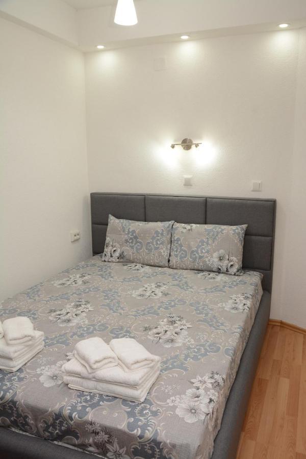 Central Deluxe Apartments Ohri Dış mekan fotoğraf