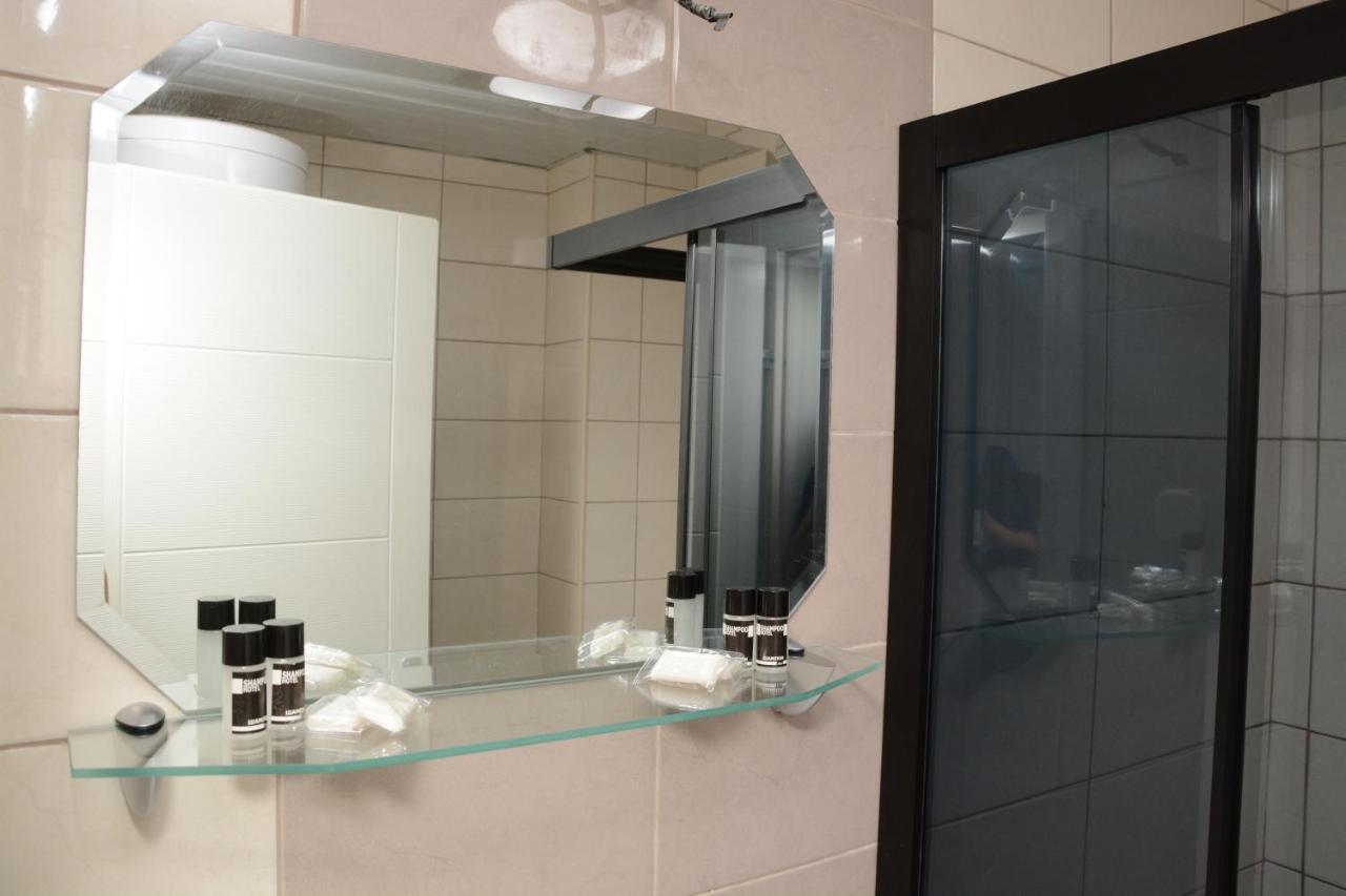 Central Deluxe Apartments Ohri Dış mekan fotoğraf