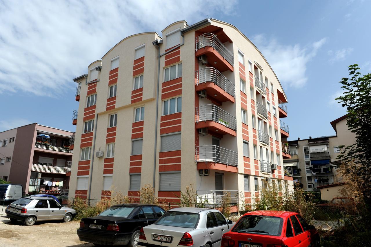Central Deluxe Apartments Ohri Dış mekan fotoğraf
