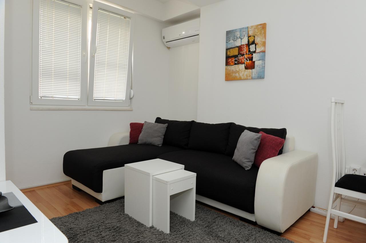 Central Deluxe Apartments Ohri Dış mekan fotoğraf