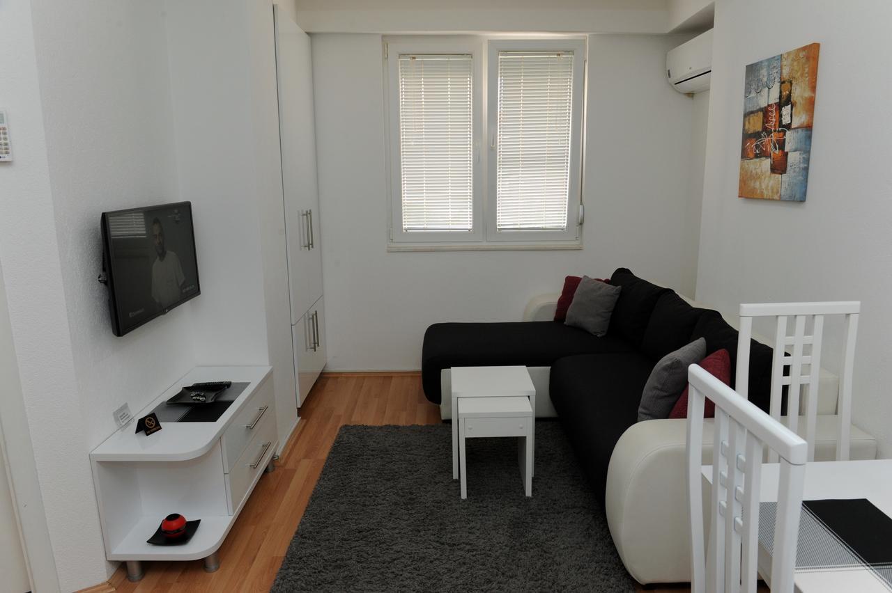 Central Deluxe Apartments Ohri Dış mekan fotoğraf
